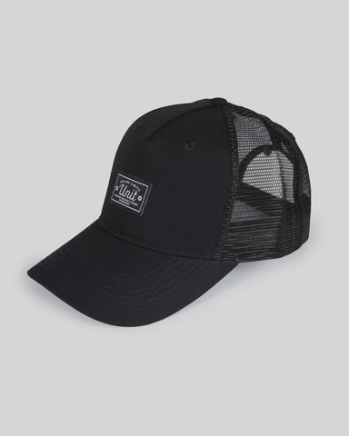 CURVE PEAK TRUCKER