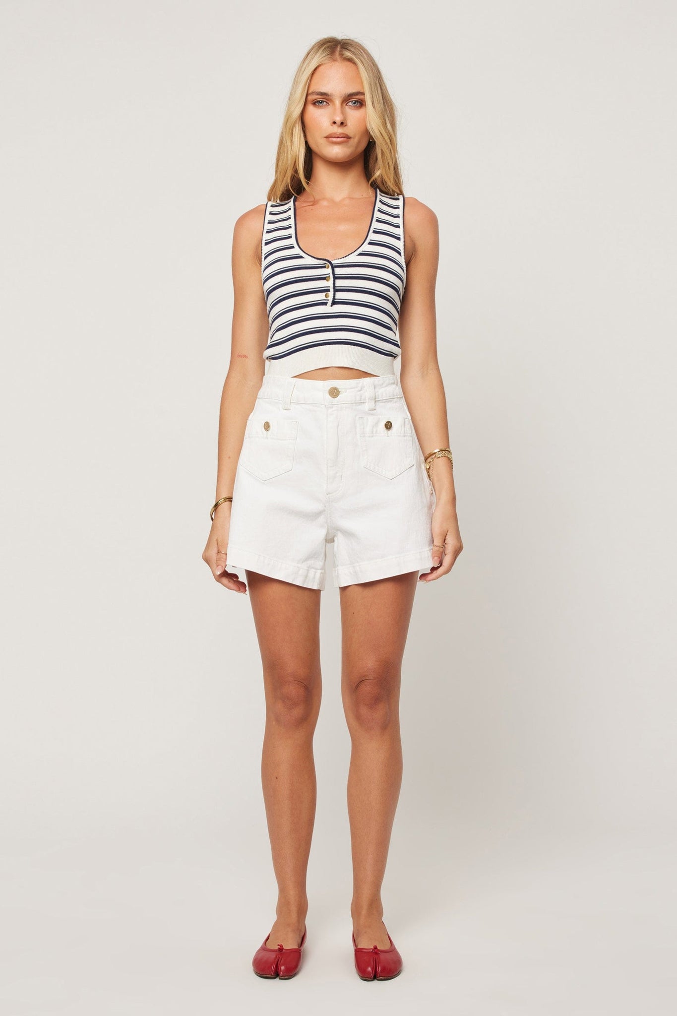 A VENICE SHORT WHITE GOLD