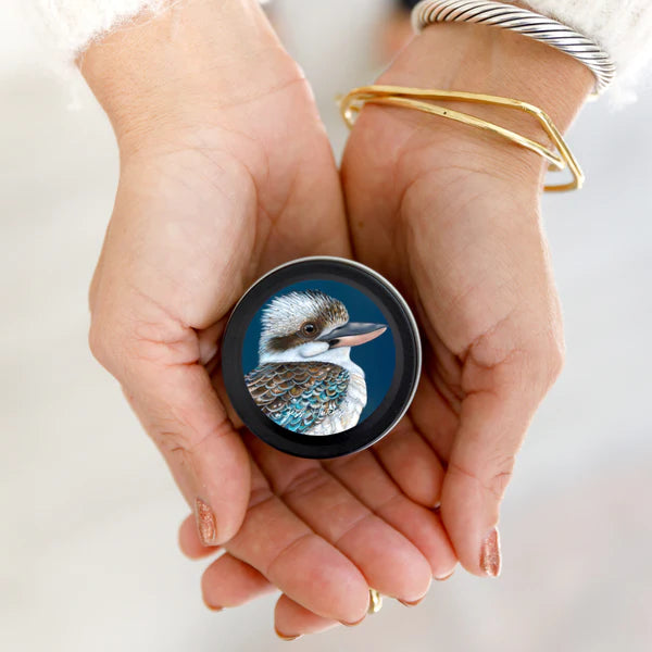 AUSTRALIAN ARTIST SOY CANDLE MINI TIN by AROMA POT