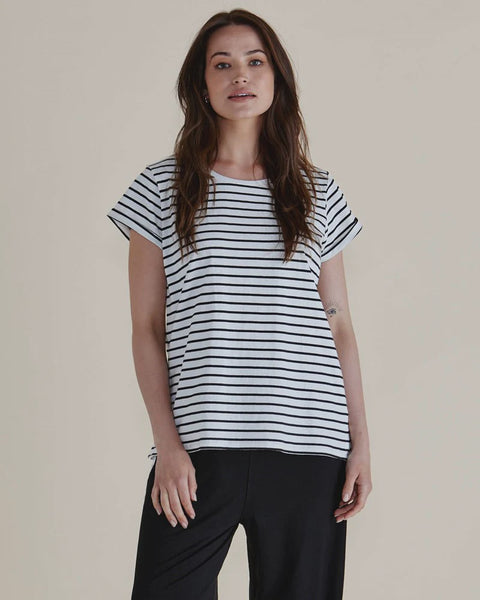 CAIA CREW TEE BLCK STRIPE WHT