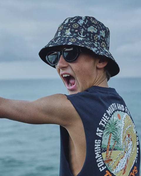 CROC CAPTAIN YOUTH REVERSIBLE BUCKET HAT