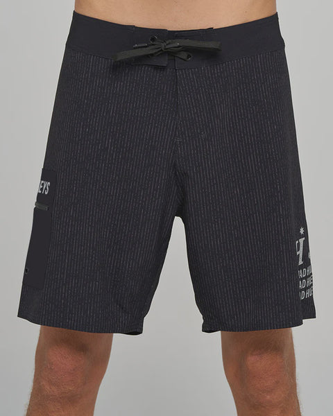 SOUTHERN HUEYS 18' BOARDSHORT