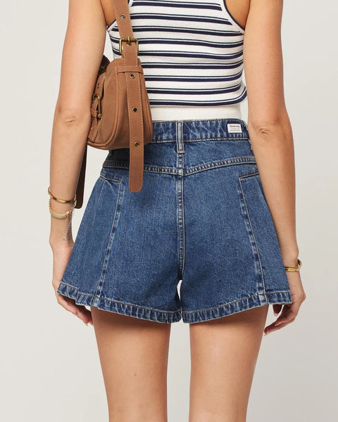 94 PLEATED SHORT BELLA