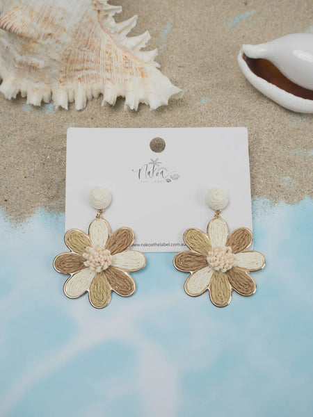 Daisy Delight Raffia Earrings